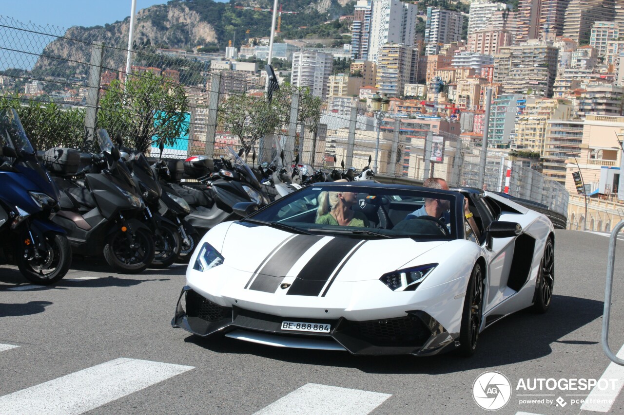 Lamborghini Aventador LP700-4 Roadster MVM Automotive Design