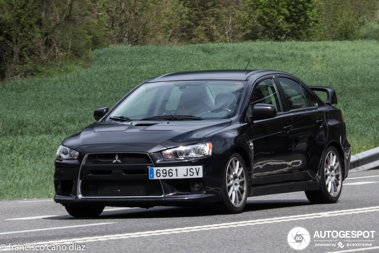 Mitsubishi Lancer Evolution X MR