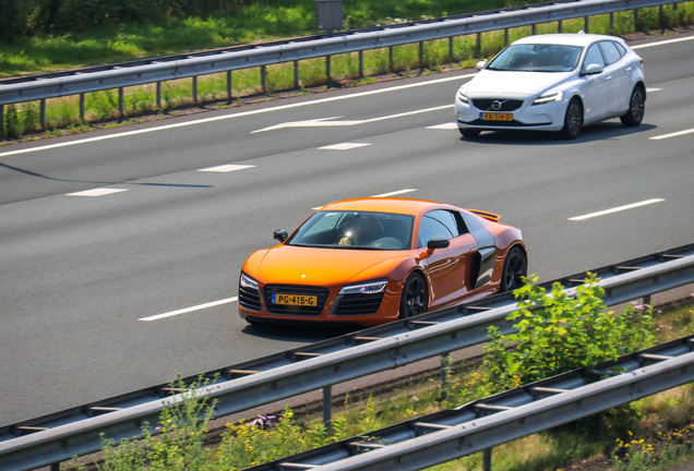 Audi R8 V10 Plus 2013