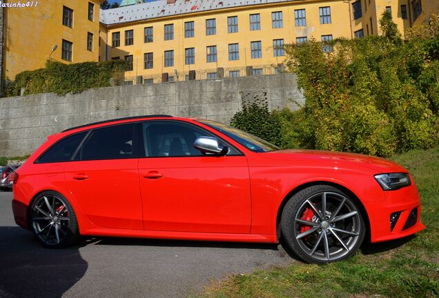 Audi RS4 Avant B8