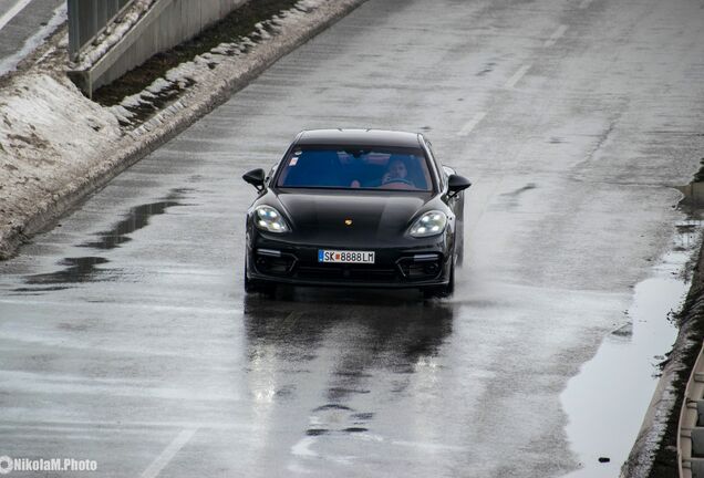 Porsche 971 Panamera Turbo S E-Hybrid