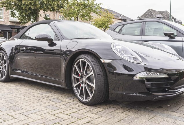 Porsche 991 Carrera 4S Cabriolet MkI