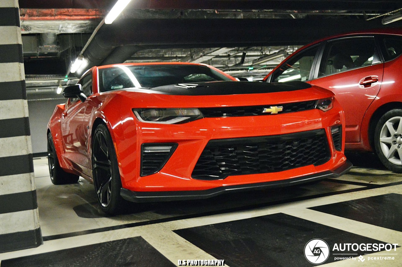 Chevrolet Camaro SS 1LE 2017