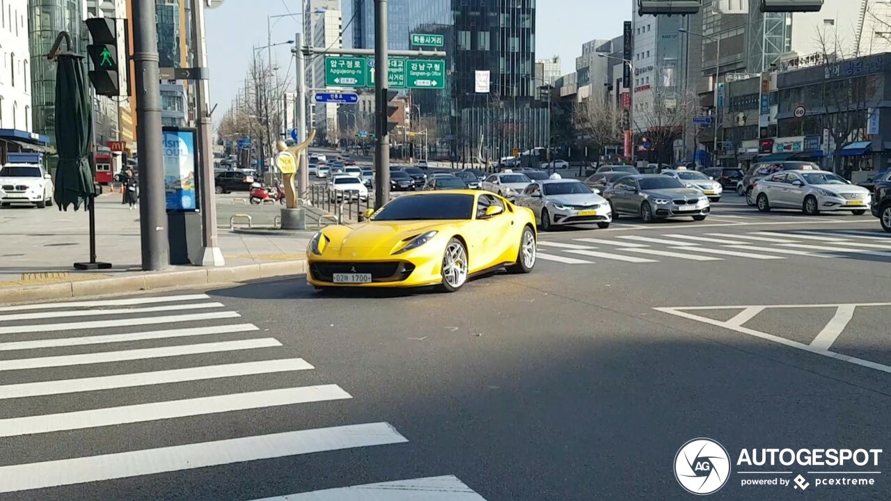 Ferrari 812 Superfast