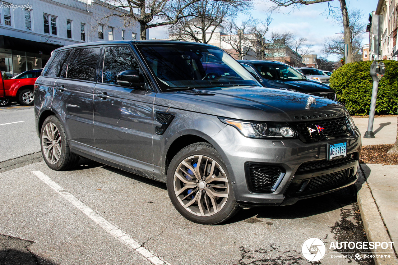 Land Rover Range Rover Sport SVR