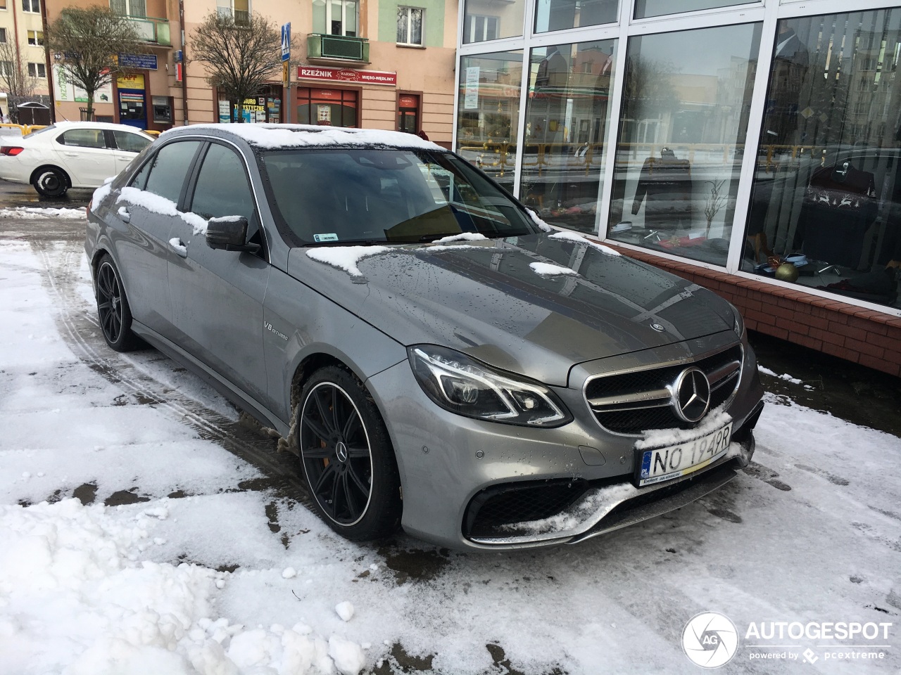 Mercedes-Benz E 63 AMG S W212