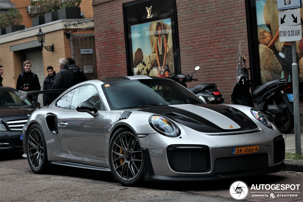 Porsche 991 GT2 RS Weissach Package