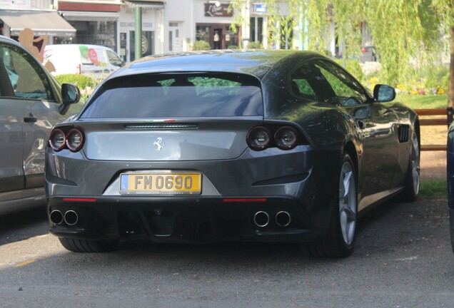 Ferrari GTC4Lusso