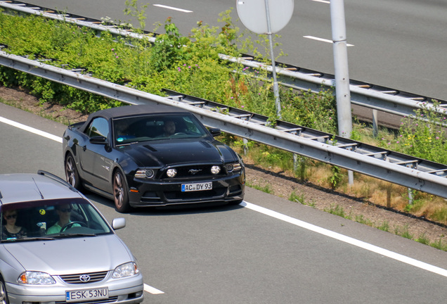 Ford Mustang GT Convertible 2013