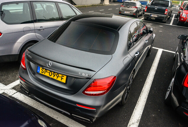 Mercedes-AMG E 63 S W213