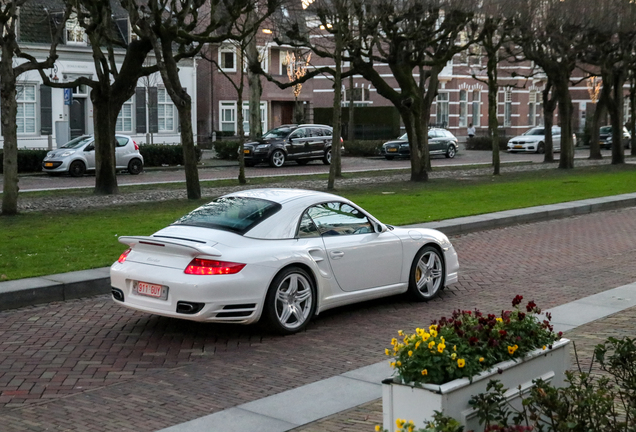 Porsche 997 Turbo Cabriolet MkI