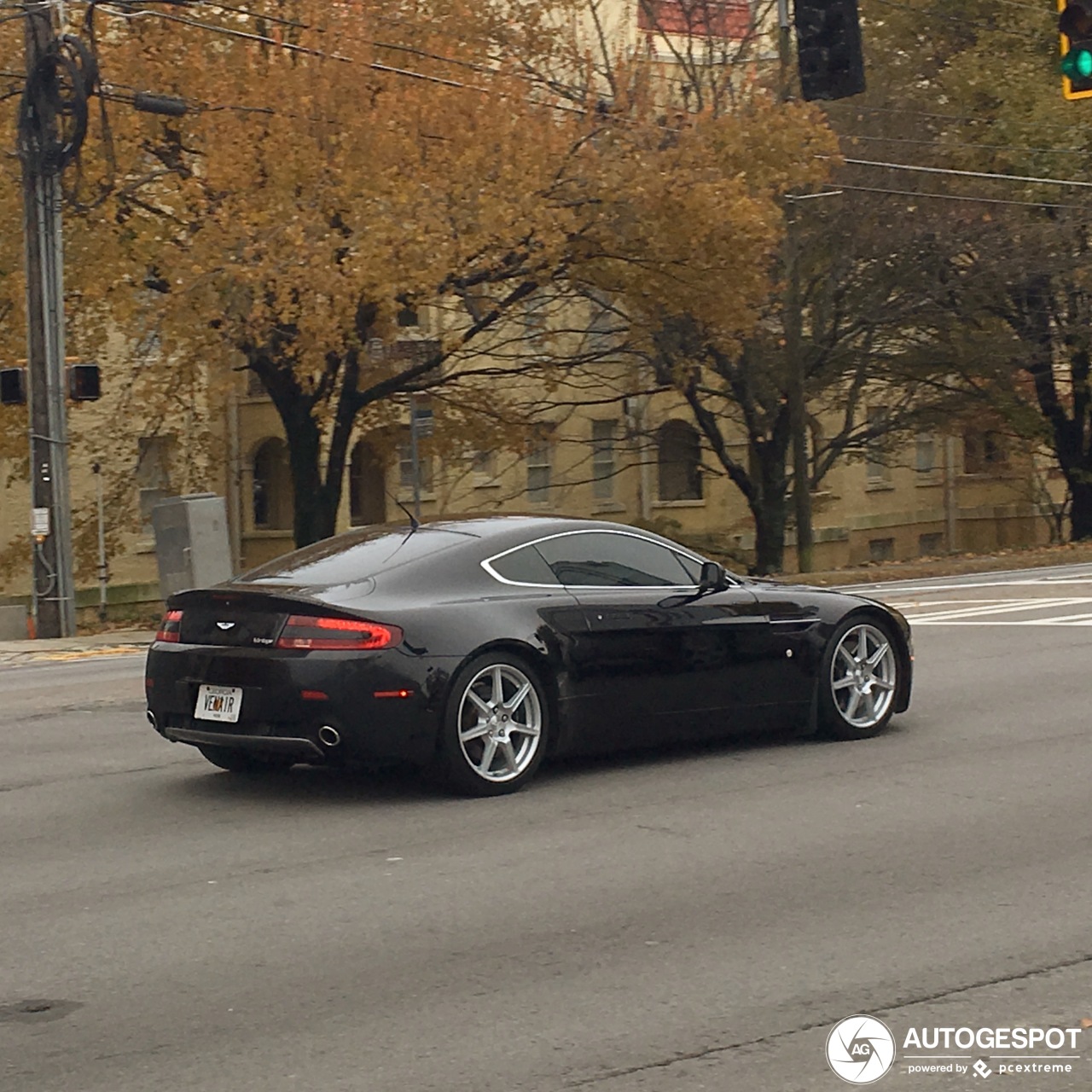 Aston Martin V8 Vantage