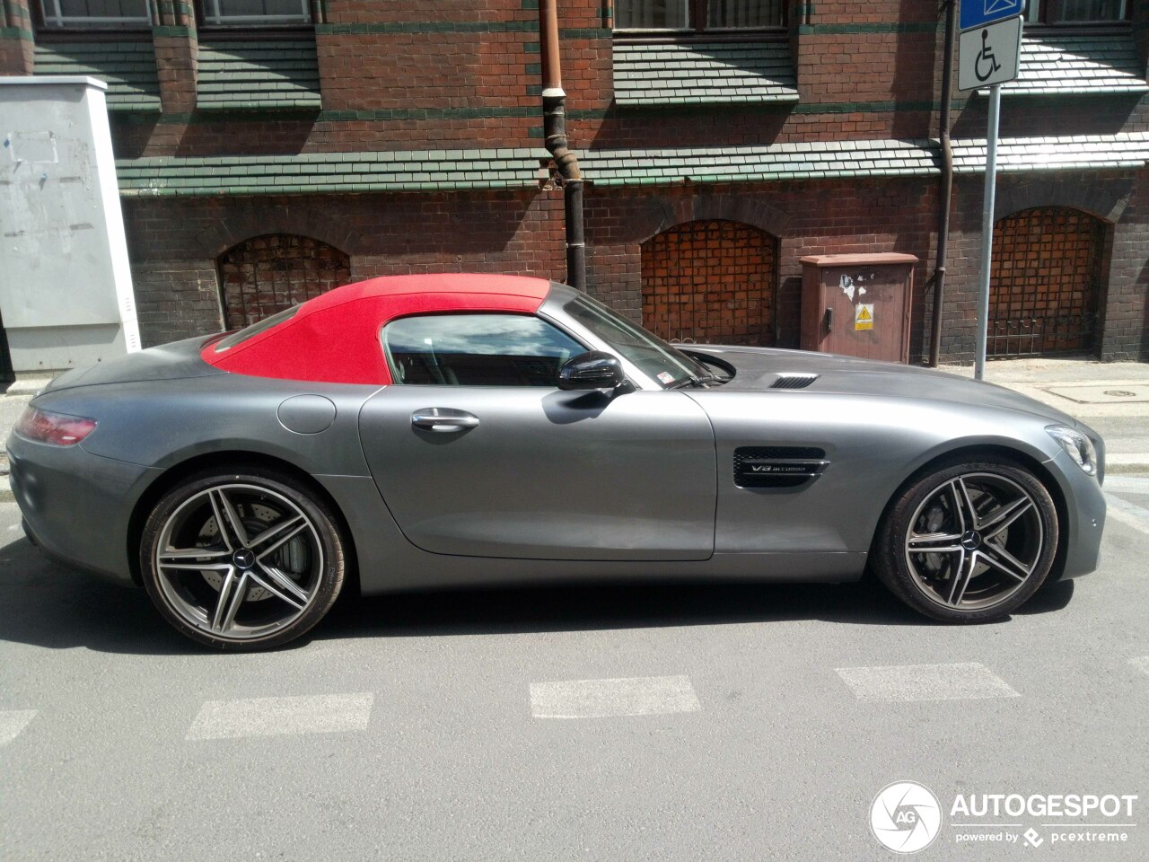 Mercedes-AMG GT Roadster R190