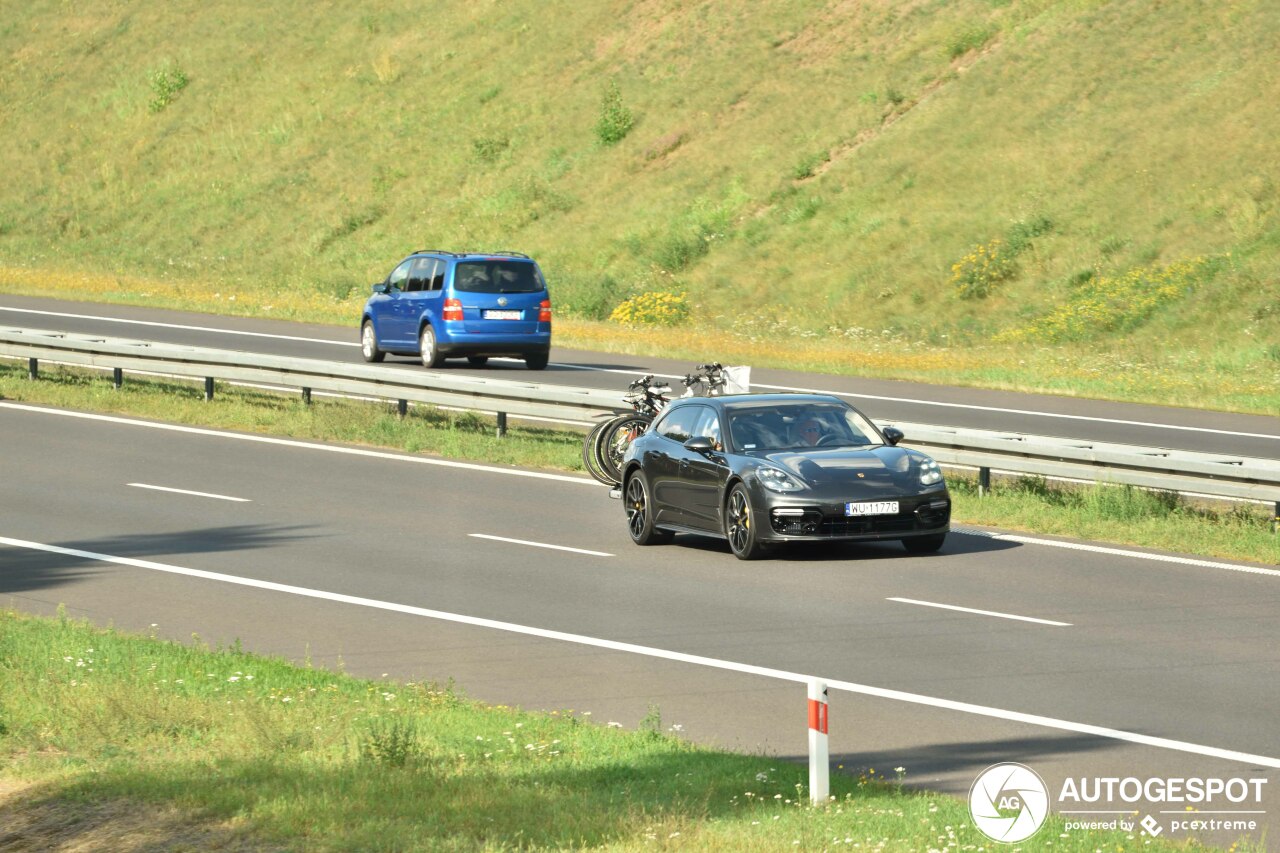 Porsche 971 Panamera Turbo Sport Turismo