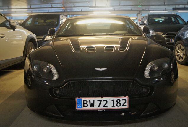 Aston Martin V12 Vantage S