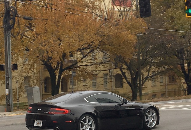 Aston Martin V8 Vantage