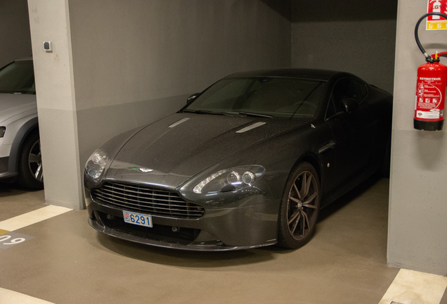 Aston Martin V8 Vantage S