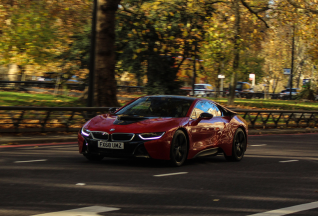 BMW i8 Protonic Red Edition