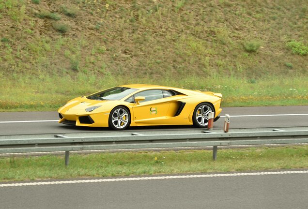 Lamborghini Aventador LP700-4