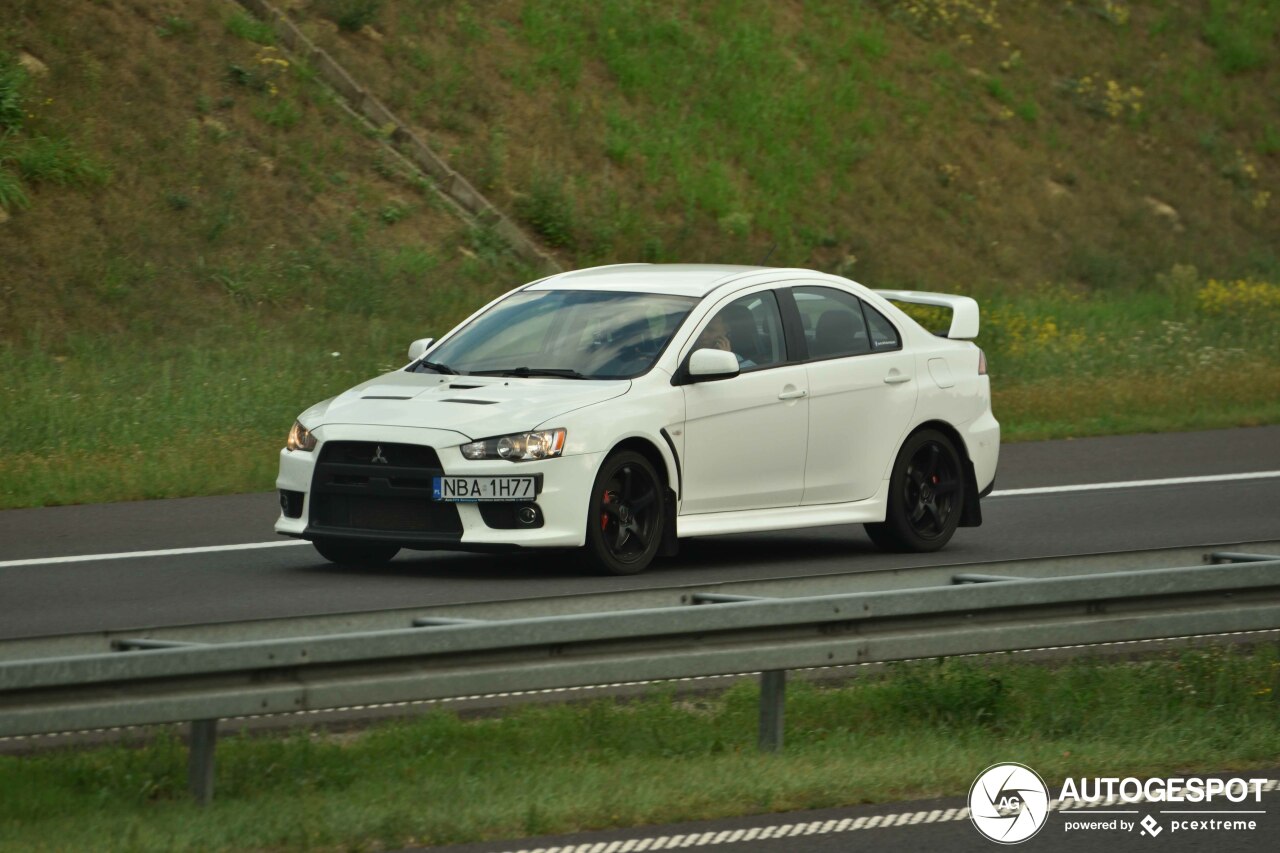 Mitsubishi Lancer Evolution X