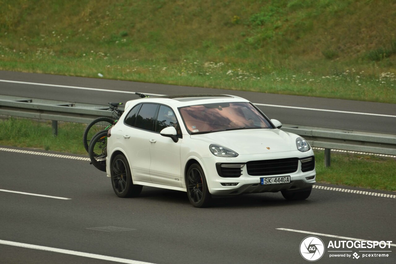 Porsche 958 Cayenne GTS MkII