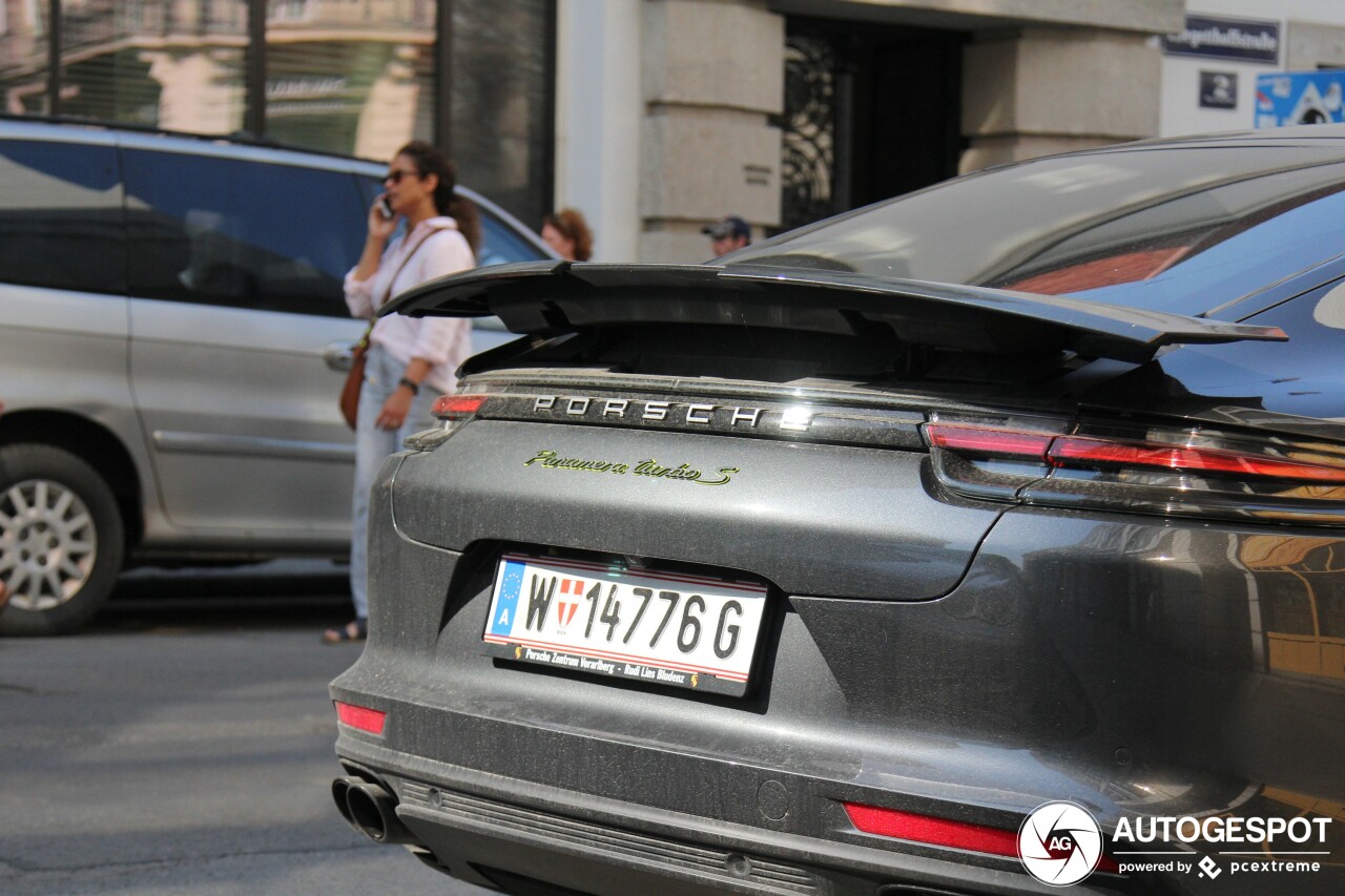 Porsche 971 Panamera Turbo S E-Hybrid