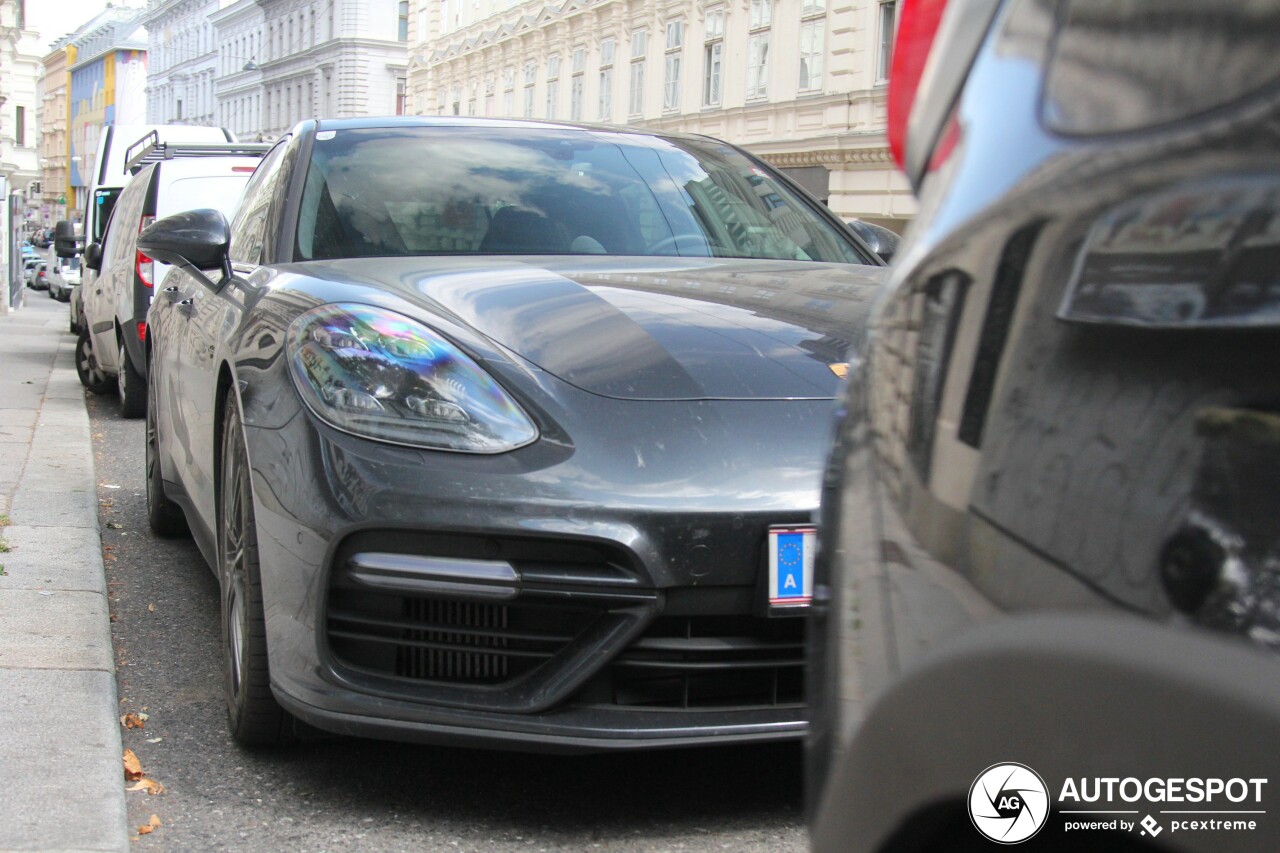 Porsche 971 Panamera Turbo S E-Hybrid