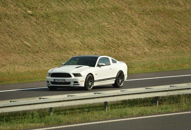 Ford Mustang GT 2013