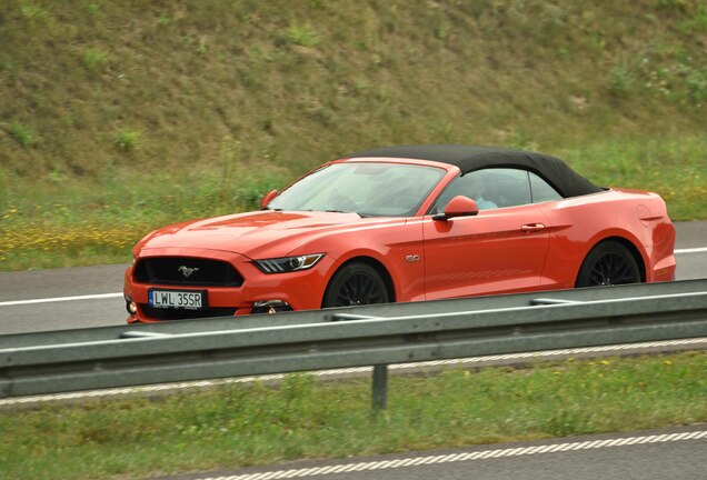 Ford Mustang GT Convertible 2015