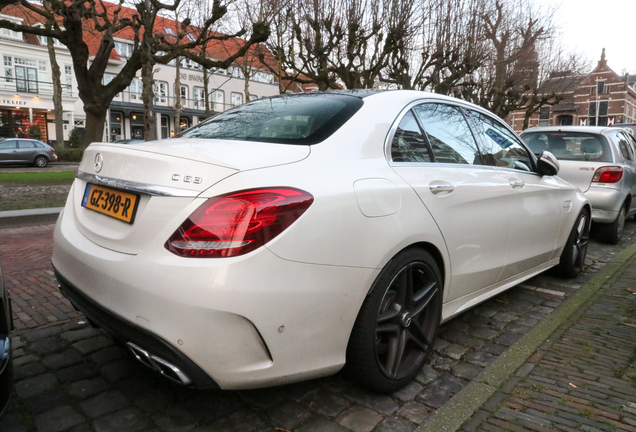 Mercedes-AMG C 63 W205