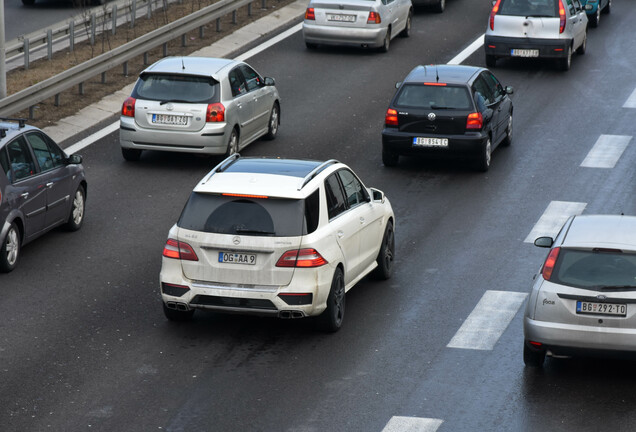 Mercedes-Benz ML 63 AMG W166