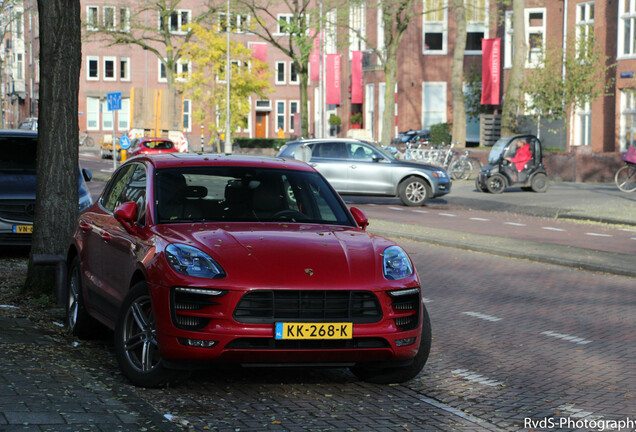 Porsche 95B Macan GTS