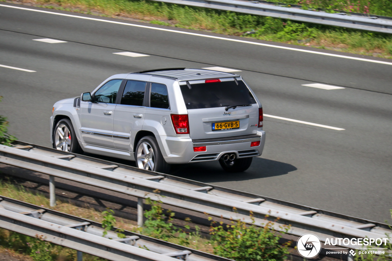 Jeep Grand Cherokee SRT-8 2005