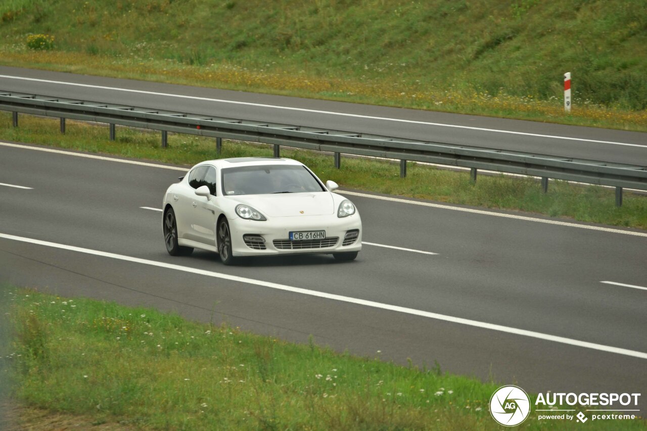 Porsche 970 Panamera Turbo MkI