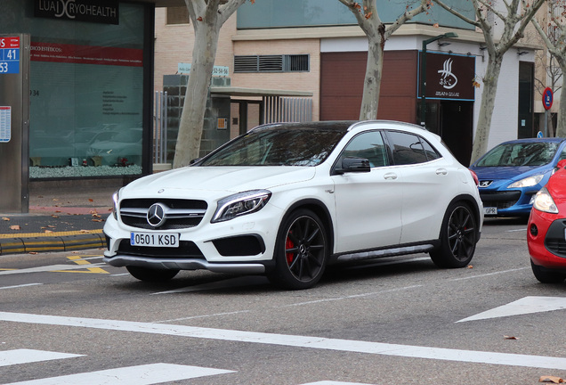 Mercedes-Benz GLA 45 AMG X156