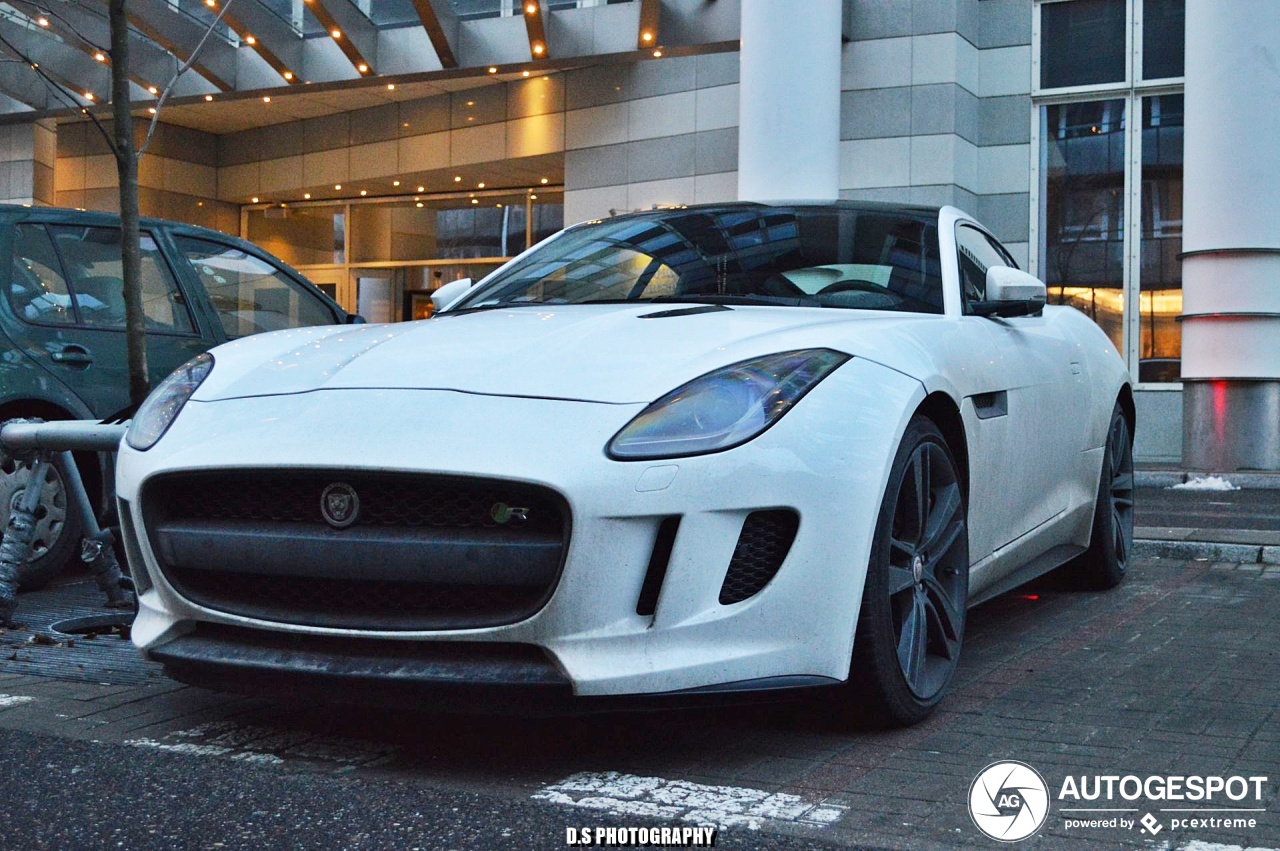 Jaguar F-TYPE R Coupé