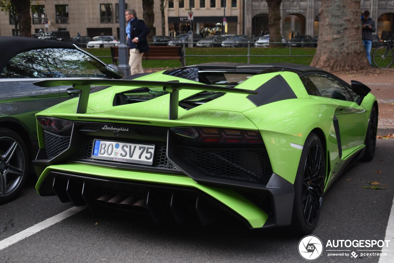 Lamborghini Aventador LP750-4 SuperVeloce Roadster