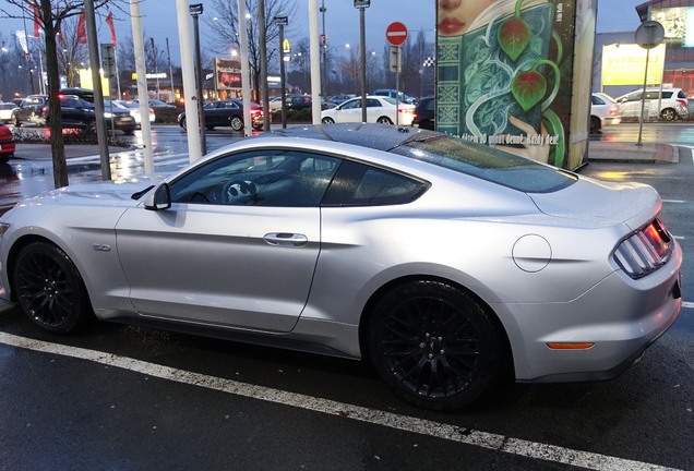 Ford Mustang GT 2015