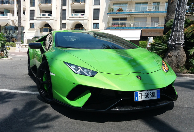 Lamborghini Huracán LP640-4 Performante