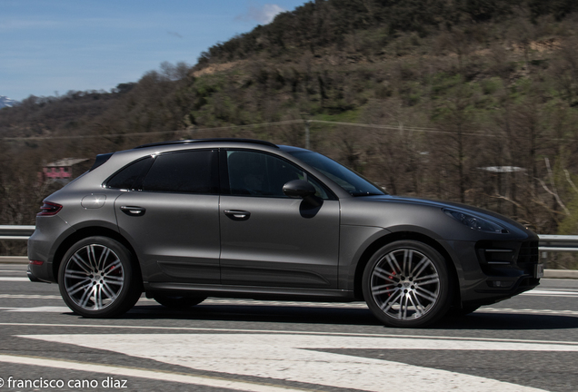 Porsche 95B Macan Turbo