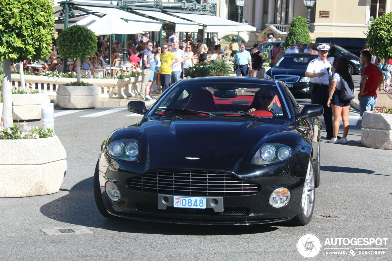 Aston Martin Vanquish S