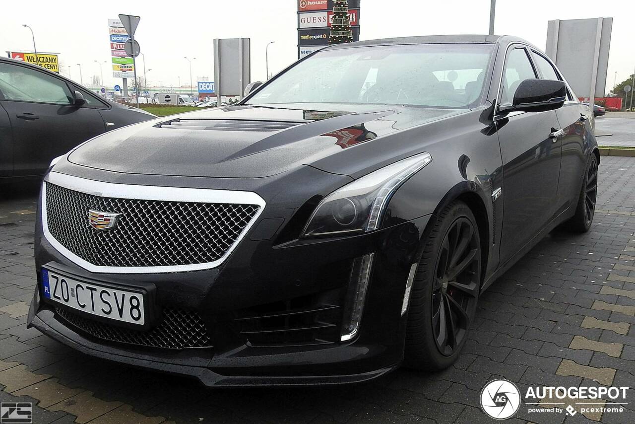 Cadillac CTS-V 2015