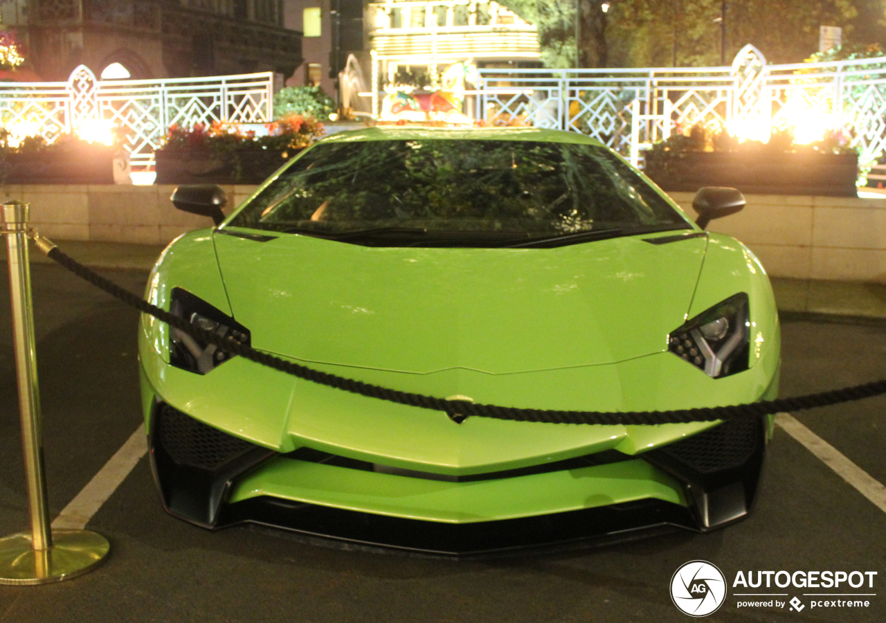 Lamborghini Aventador LP750-4 SuperVeloce