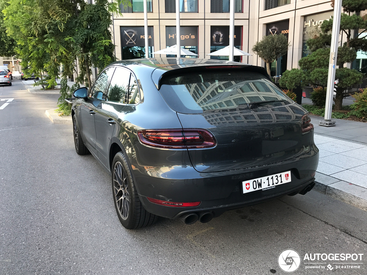 Porsche 95B Macan GTS