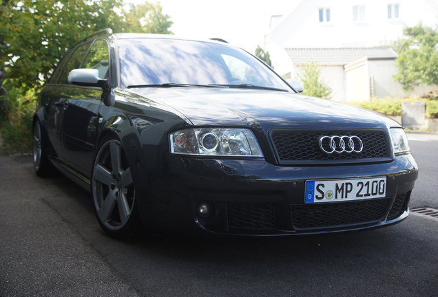 Audi RS6 Plus Avant C5