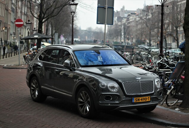 Bentley Bentayga V8