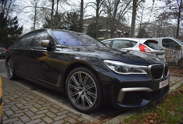 BMW M760Li xDrive