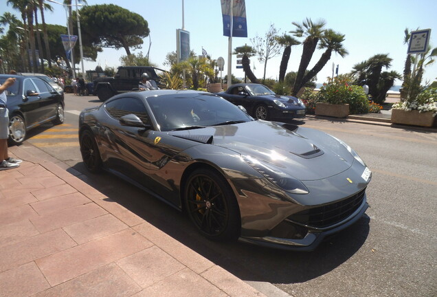 Ferrari F12berlinetta Novitec Rosso