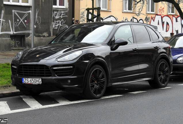 Porsche 958 Cayenne GTS