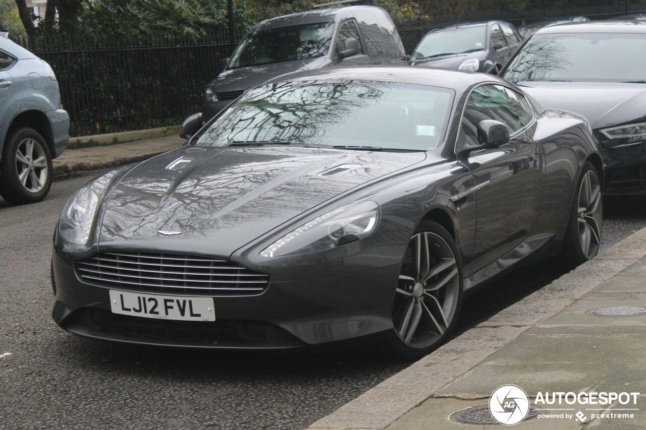 Aston Martin Virage 2011